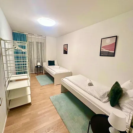 Apartment Peak View